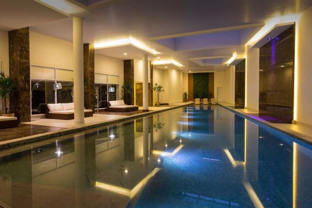 Apartment Lindo E Bem Localizado Ap No Thera Faria Lima Sao Paulo